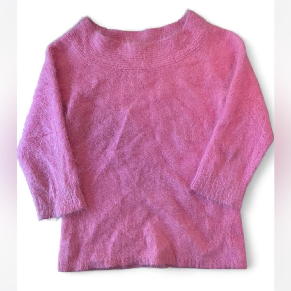 Le Chateau XL (feels like medium) hot Pink fuzzy sweater 80% angora wool
